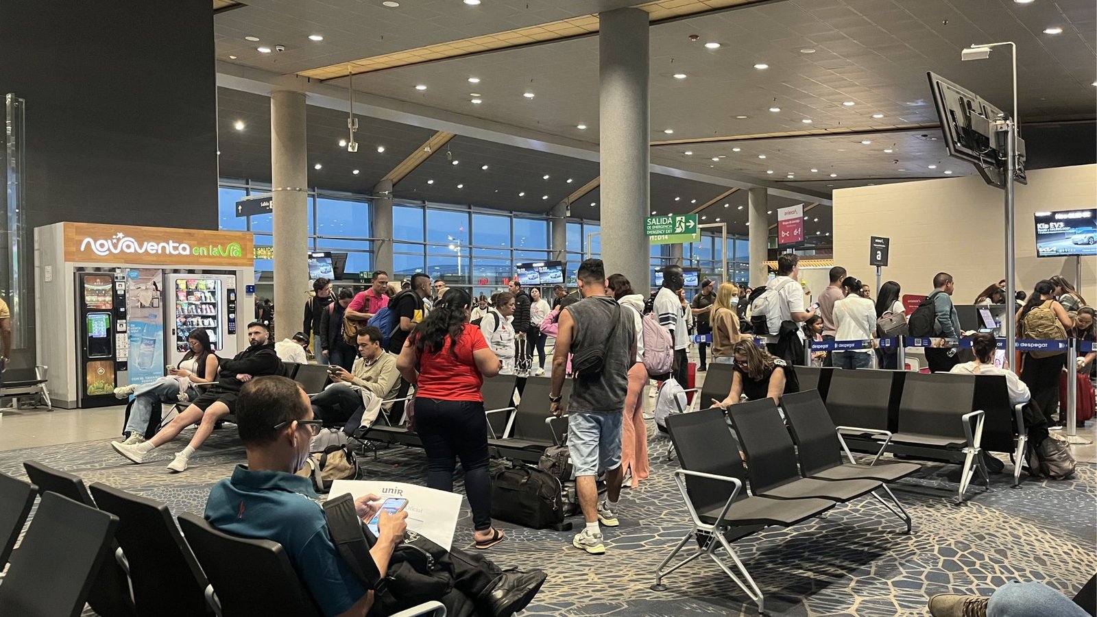 Tráfico aéreo en Colombia crece y alcanza 5,5 millones de pasajeros en enero