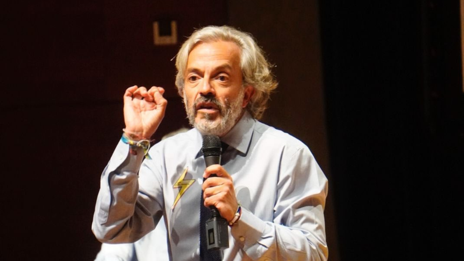 Investigación de Vorágine detalla aportes a campaña de Oviedo y vínculos de financiadores con sectores del uribismo