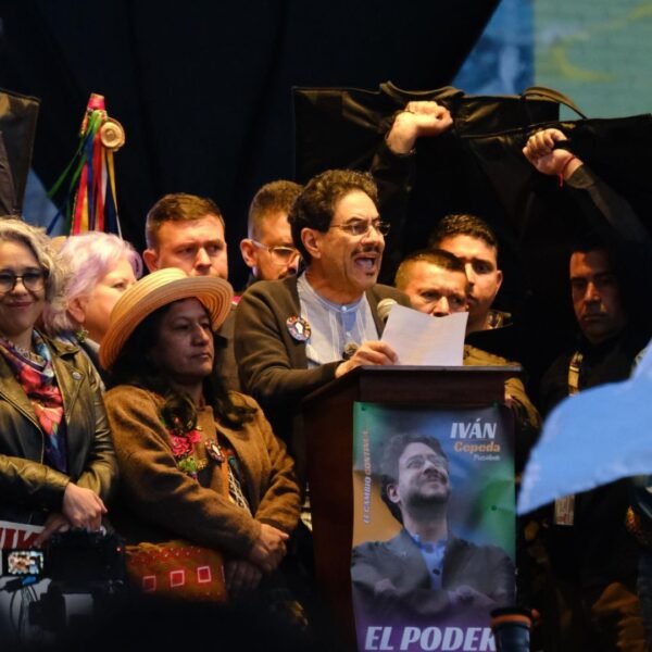 Juez concluye que Iván Cepeda no vulneró la honra de los antioqueños