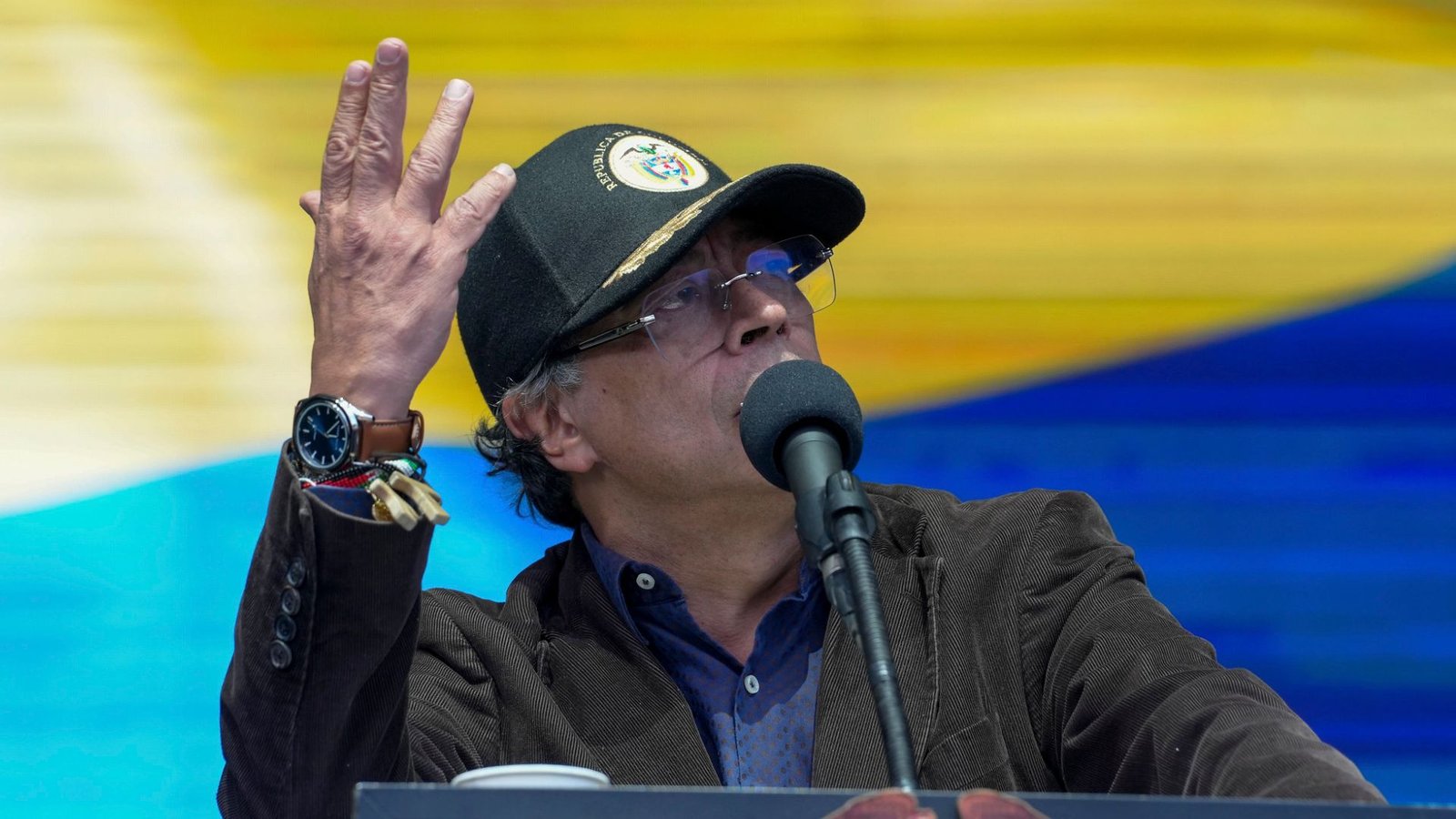 “La soberanía se respeta”: Petro ante sospecha de bombardeos desde Ecuador