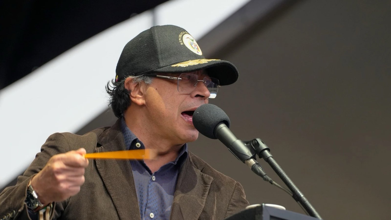 Petro denuncia que software de escrutinio no estaría contando votos al Pacto Histórico