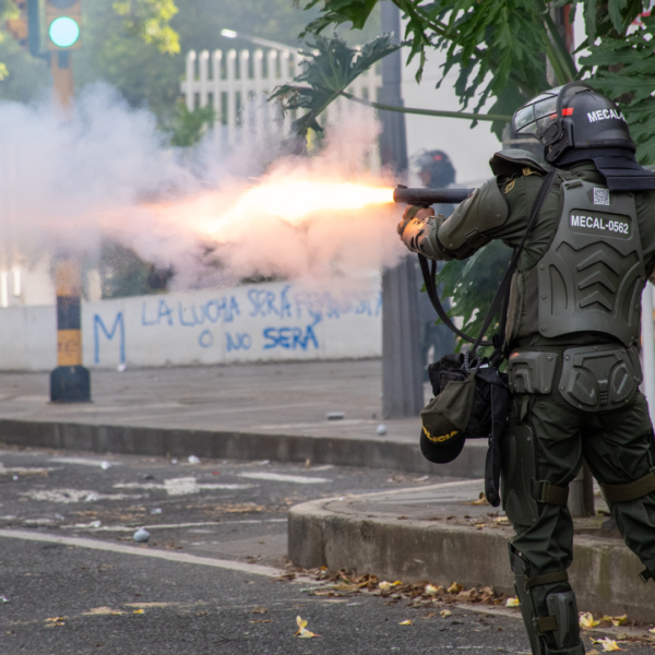 Sancionan a dos miembros del ESMAD por muerte de joven en protestas de 2021